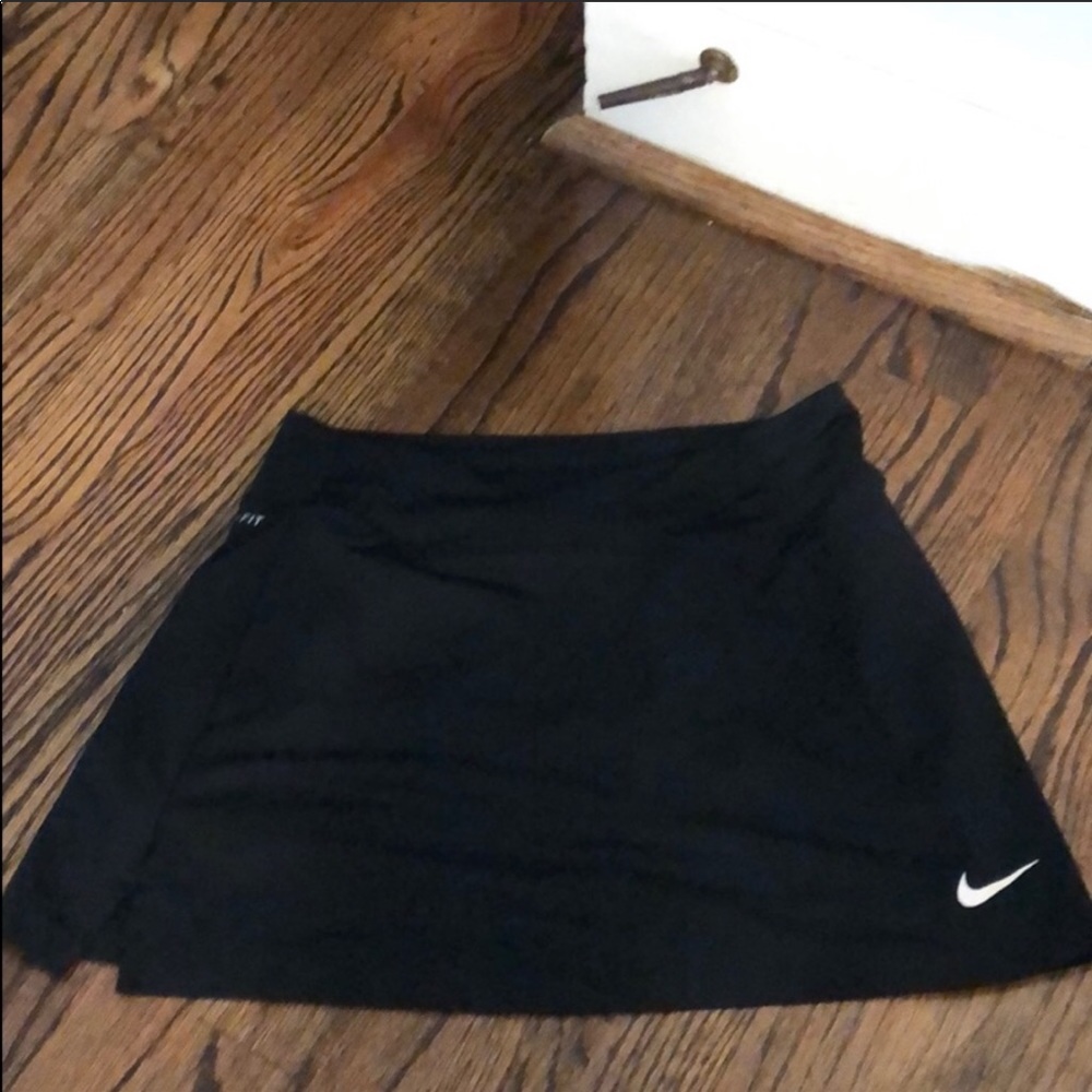 Nike Dri-fit skirt with spandex